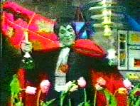 The Count tries to impress the Tulips.